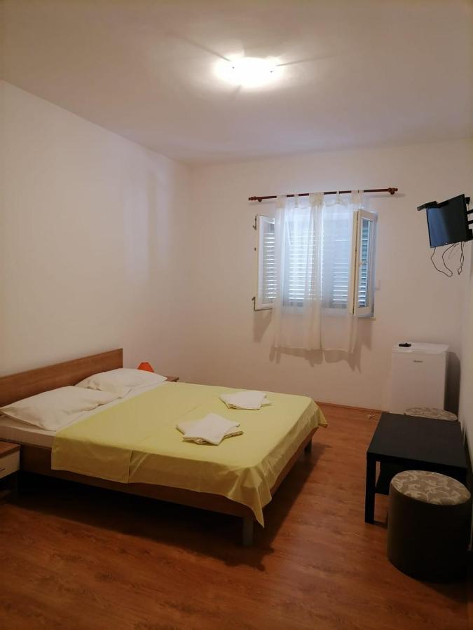 Apartmani Gajeta Biograd Na Moru Zewnętrze zdjęcie
